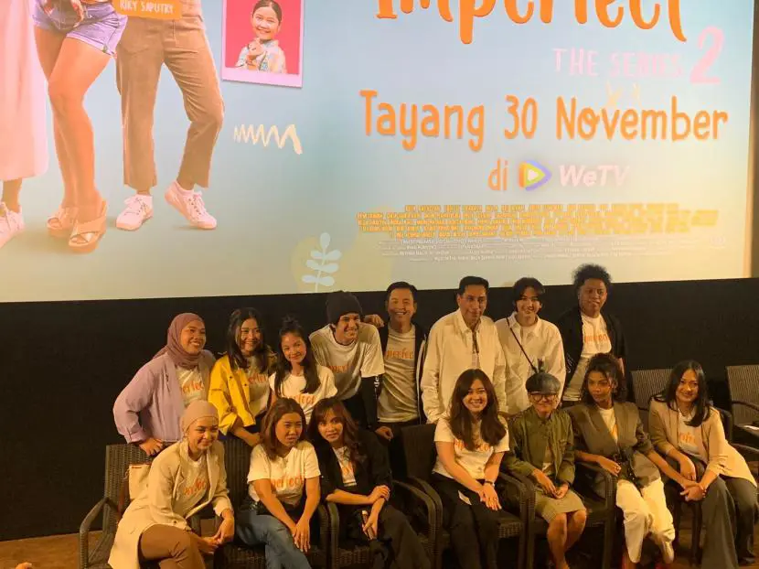 Para pemain Imperfect The Series berpose bersama