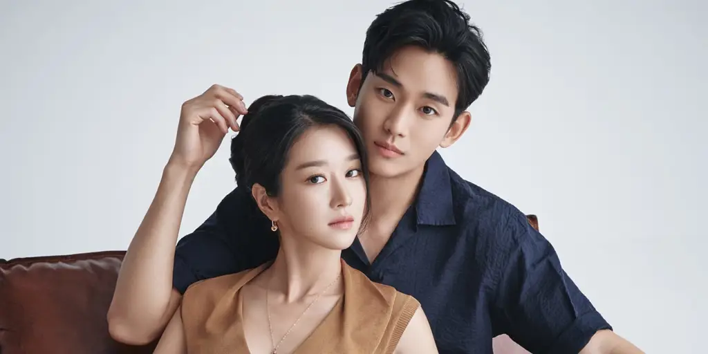 Kim Soo-hyun dan Seo Ye-ji dalam drama Its Okay to Not Be Okay