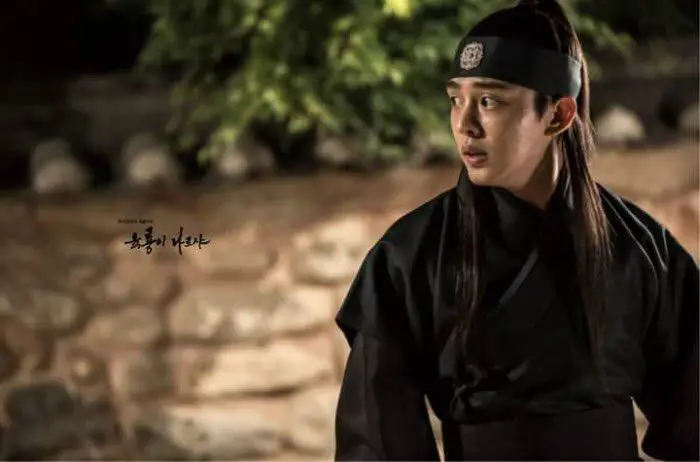 Gambar Lee Bang Won dalam drama Six Flying Dragons