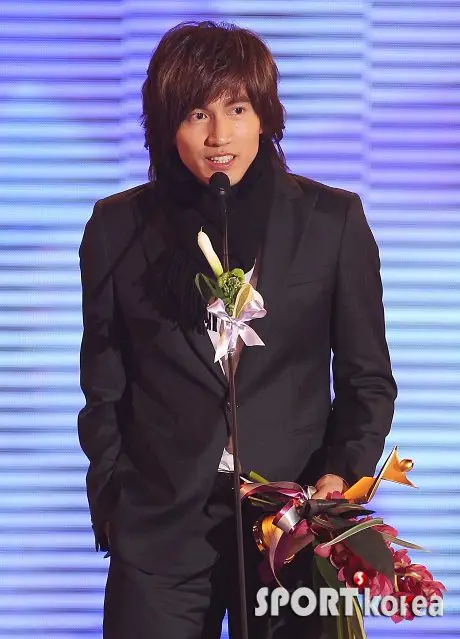 Foto Jerry Yan bersama penggemarnya