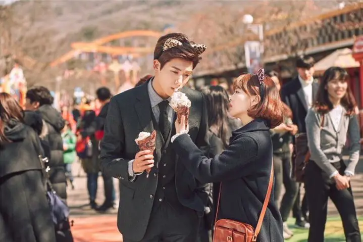 Foto-foto behind the scenes drama Strong Woman Do Bong Soon