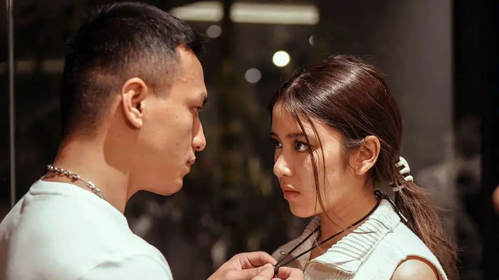 Adegan film komedi romantis Indonesia