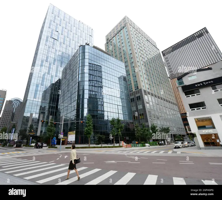 Suasana kantor modern di Korea Selatan