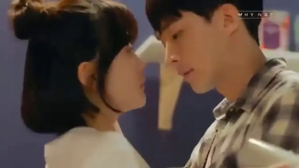 Adegan romantis dalam drama Korea