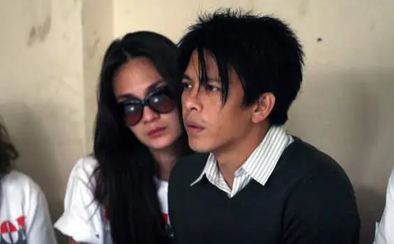 video luna maya dan ariel